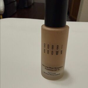 Bobbi Brown Skin Long-Wear Weightless Foundation SPF 15 - Full Cover